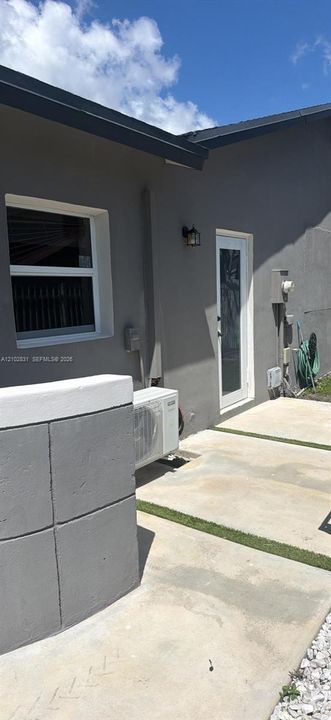En Renta: $1,200 (1 camas, 1 baños, 1602 Pies cuadrados)