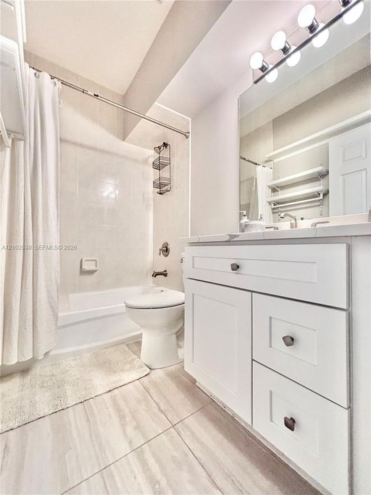 В аренду: $3,250 (3 спален, 2 ванн, 1411 Квадратных фут)