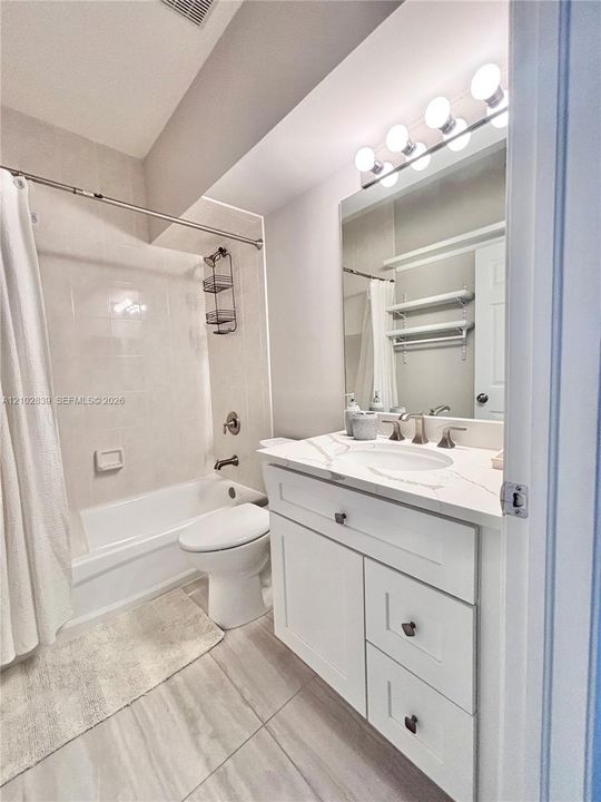 В аренду: $3,250 (3 спален, 2 ванн, 1411 Квадратных фут)