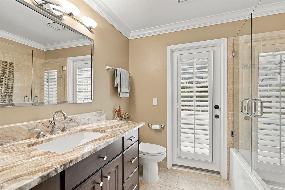 2nd Bathroom