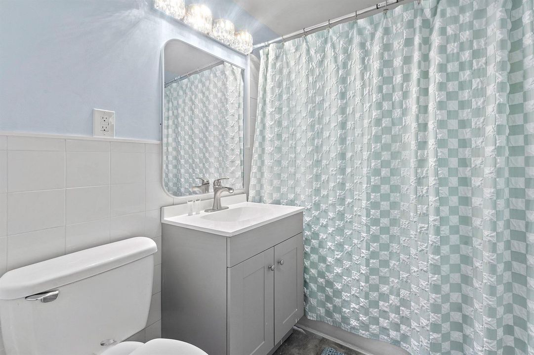 023-742LaurelDrive-WestPalmBeach-FL-3340