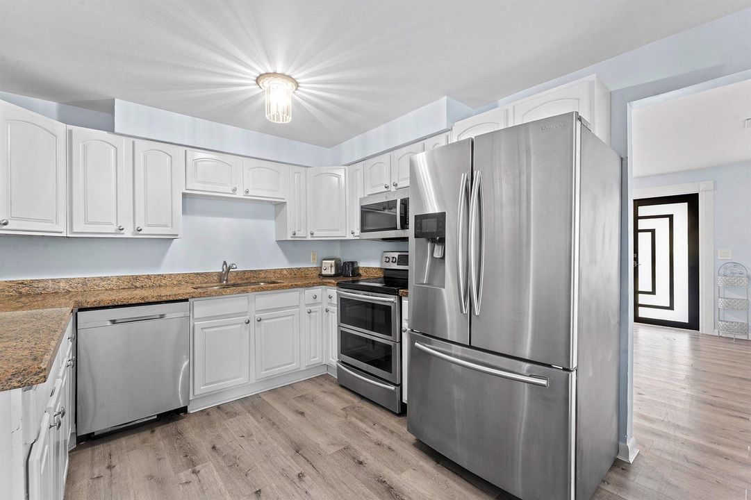 013-742LaurelDrive-WestPalmBeach-FL-3340