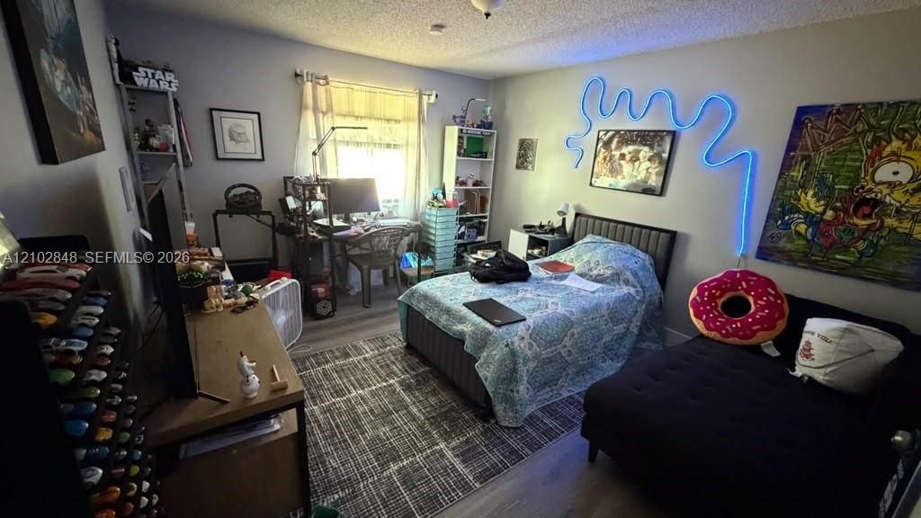 For Rent: $3,500 (3 beds, 2 baths, 2062 Square Feet)