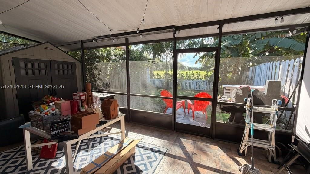 For Rent: $3,500 (3 beds, 2 baths, 2062 Square Feet)