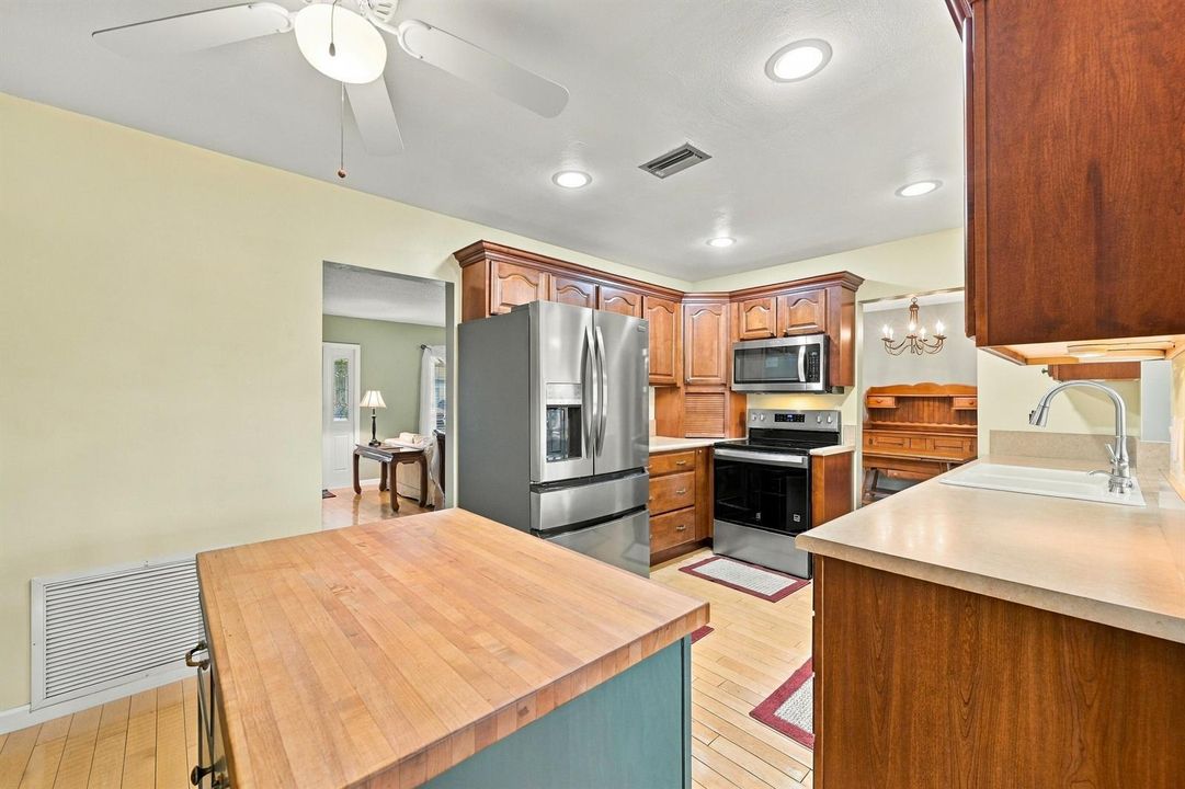 14_stl_8770
