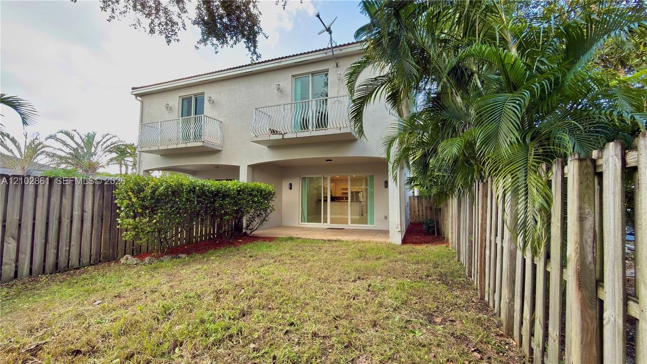 For Rent: $3,900 (3 beds, 3 baths, 2235 Square Feet)