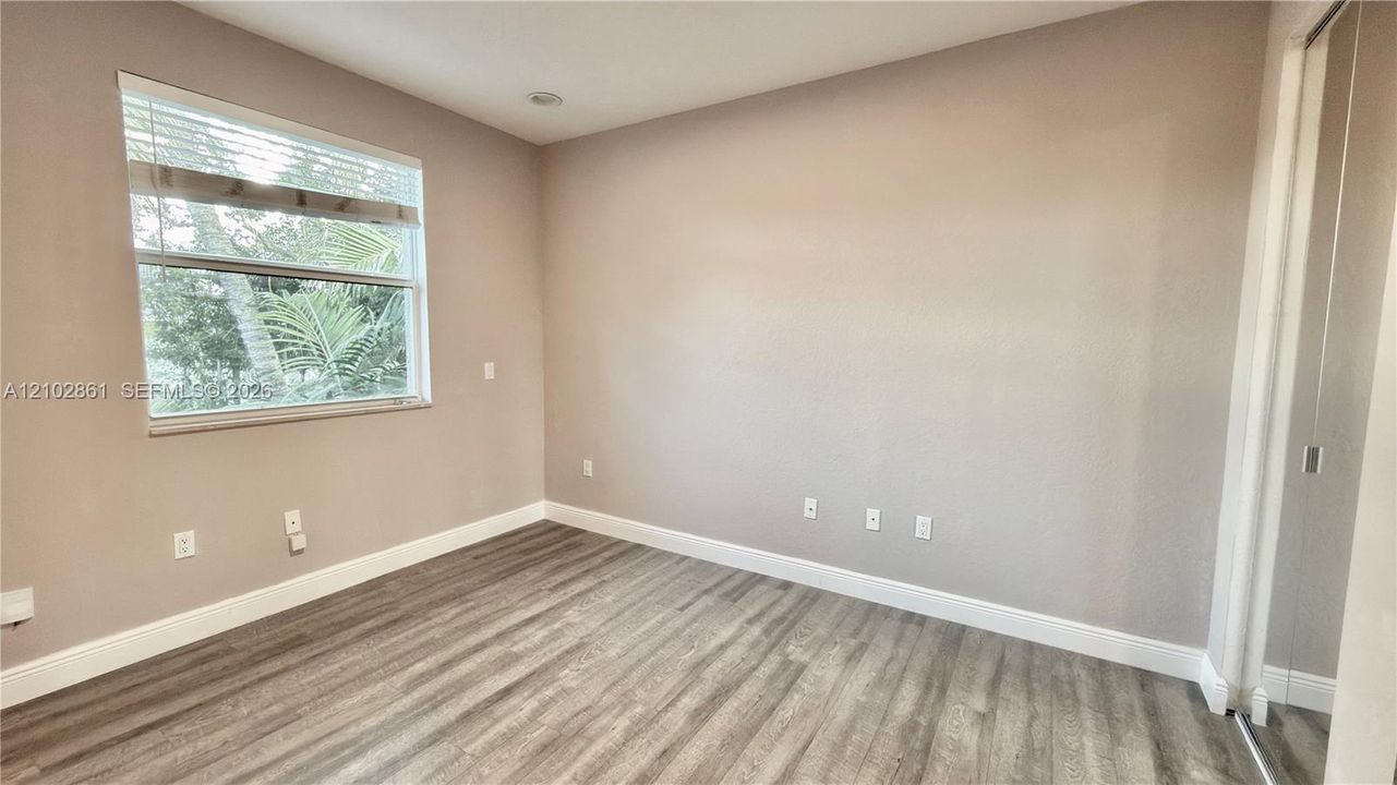 For Rent: $3,900 (3 beds, 3 baths, 2235 Square Feet)