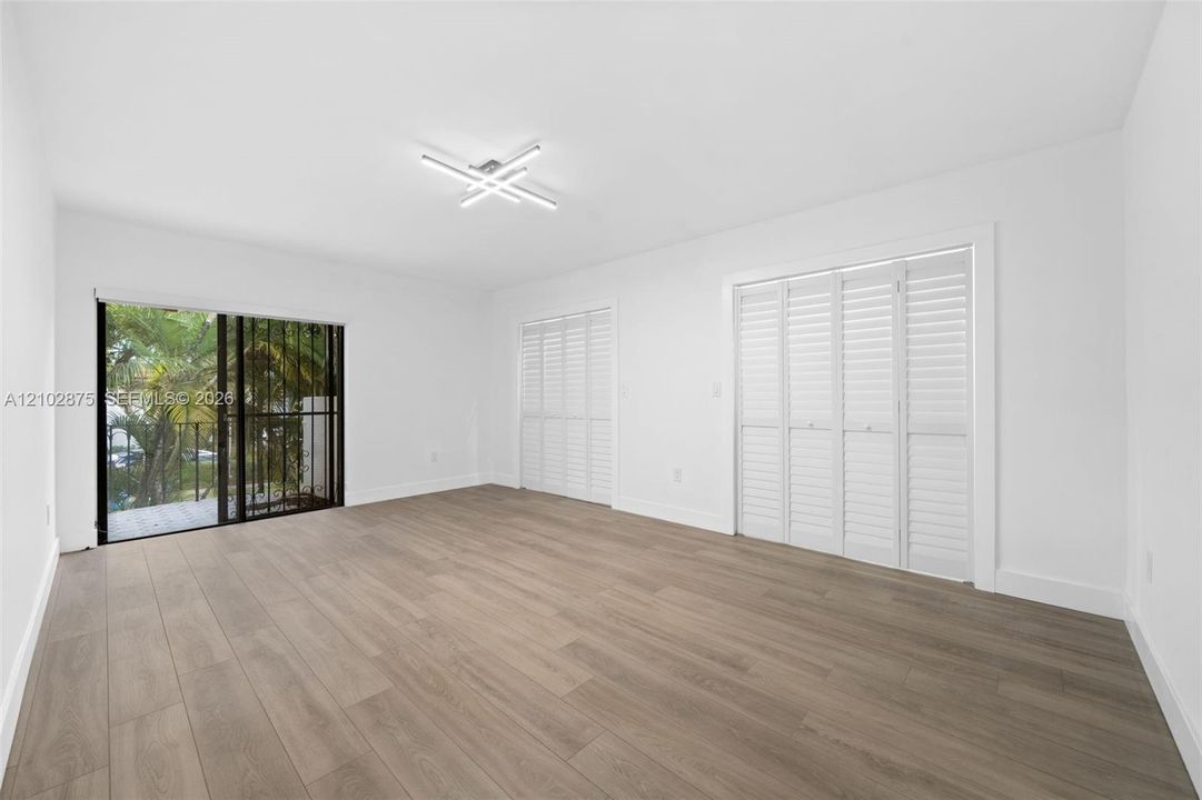 En Venta: $588,000 (3 camas, 3 baños, 1507 Pies cuadrados)
