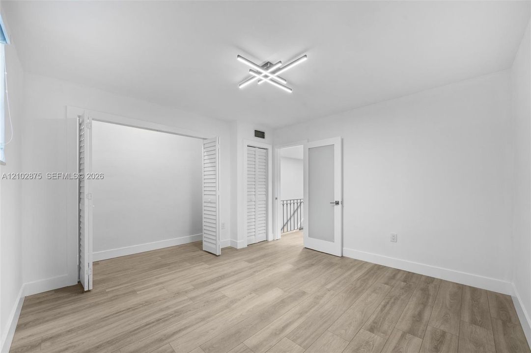 En Venta: $588,000 (3 camas, 3 baños, 1507 Pies cuadrados)