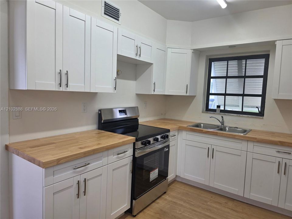 En Renta: $2,950 (2 camas, 1 baños, 982 Pies cuadrados)