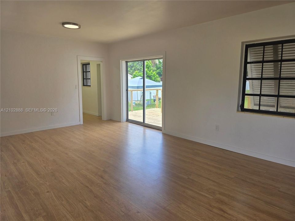 En Renta: $2,950 (2 camas, 1 baños, 982 Pies cuadrados)