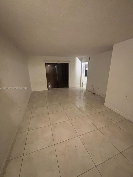 For Sale: $225,000 (3 beds, 2 baths, 1125 Square Feet)