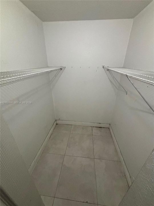 For Sale: $225,000 (3 beds, 2 baths, 1125 Square Feet)