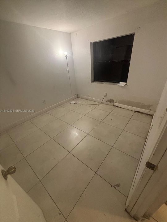 For Sale: $225,000 (3 beds, 2 baths, 1125 Square Feet)