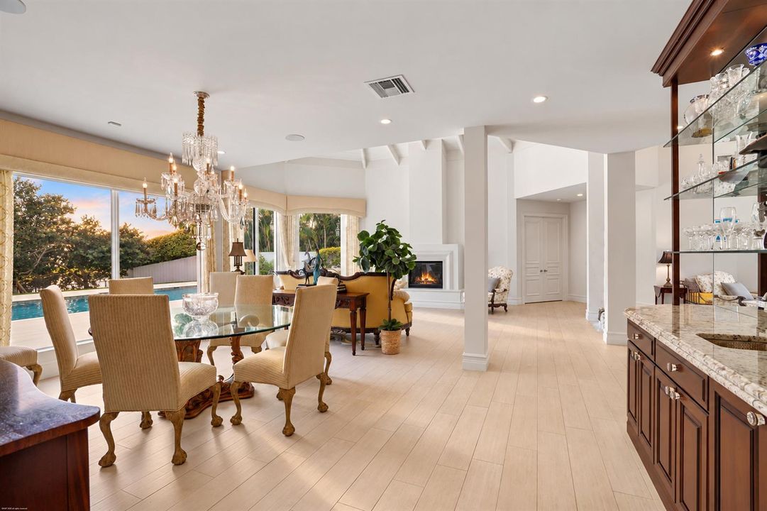 Formal Dining