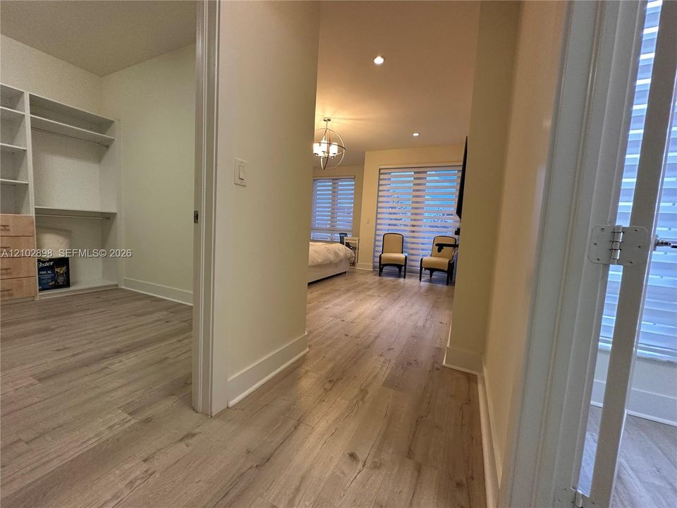 En Renta: $5,750 (3 camas, 2 baños, 2152 Pies cuadrados)