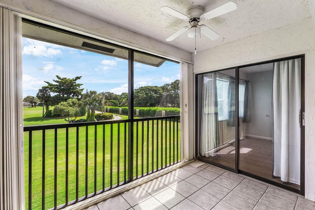 018-12970BriarlakeDrive-204-PalmBeachGar