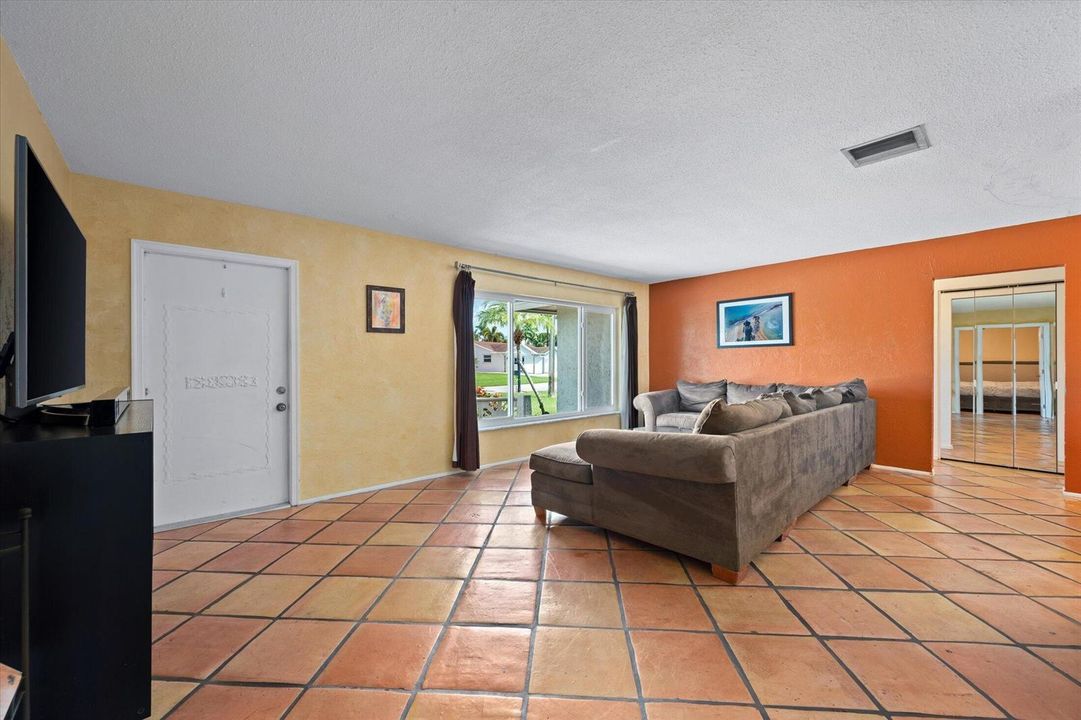 04-9704 NW 67th St, Tamarac-28
