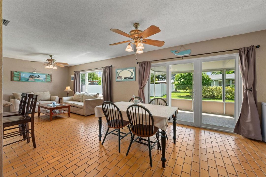 13-9704 NW 67th St, Tamarac-37