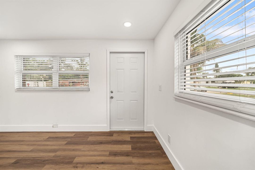 10-web-or-mls-DSC03306