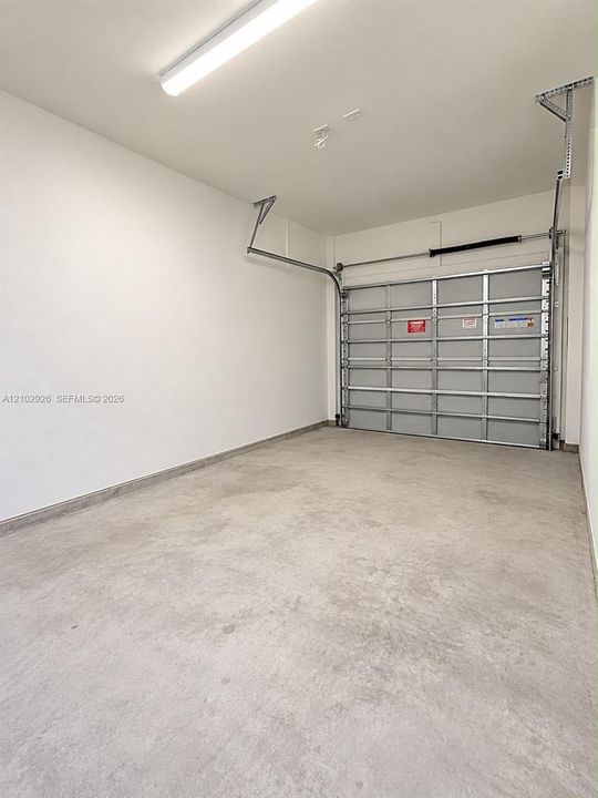 En Renta: $3,050 (3 camas, 2 baños, 1827 Pies cuadrados)