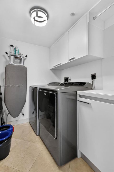 En Renta: $12,900 (2 camas, 2 baños, 2730 Pies cuadrados)