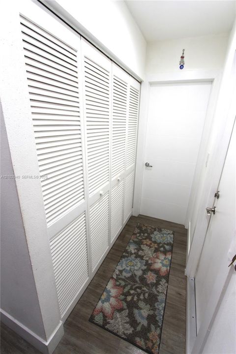 En Venta: $498,000 (2 camas, 2 baños, 1423 Pies cuadrados)