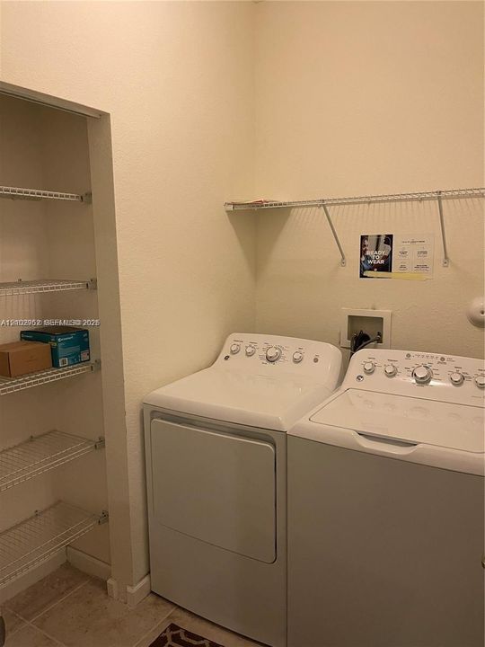 В аренду: $3,100 (3 спален, 3 ванн, 3090 Квадратных фут)