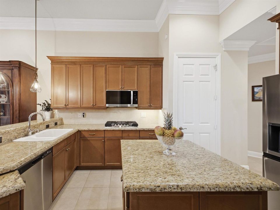 Kitchen 2