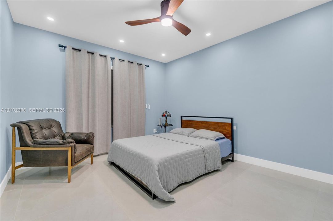 En Venta: $350,000 (1 camas, 1 baños, 570 Pies cuadrados)