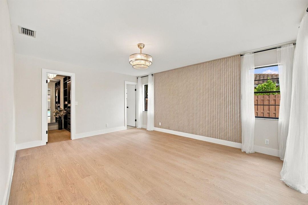 29-web-or-mls-10742-nw-18th-ct