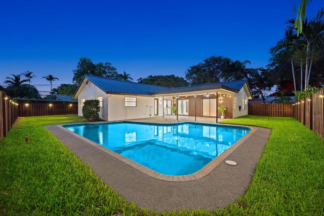 6-web-or-mls-10742-nw-18th-ct
