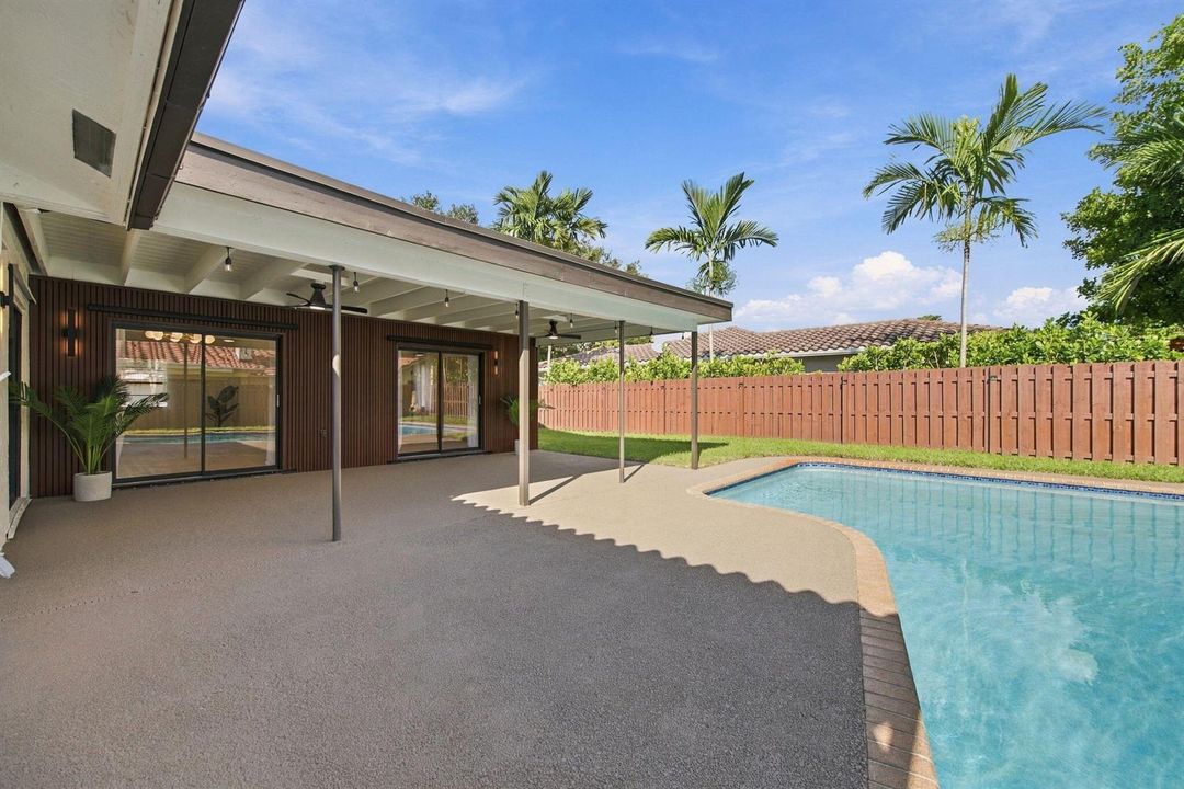 49-web-or-mls-10742-nw-18th-ct