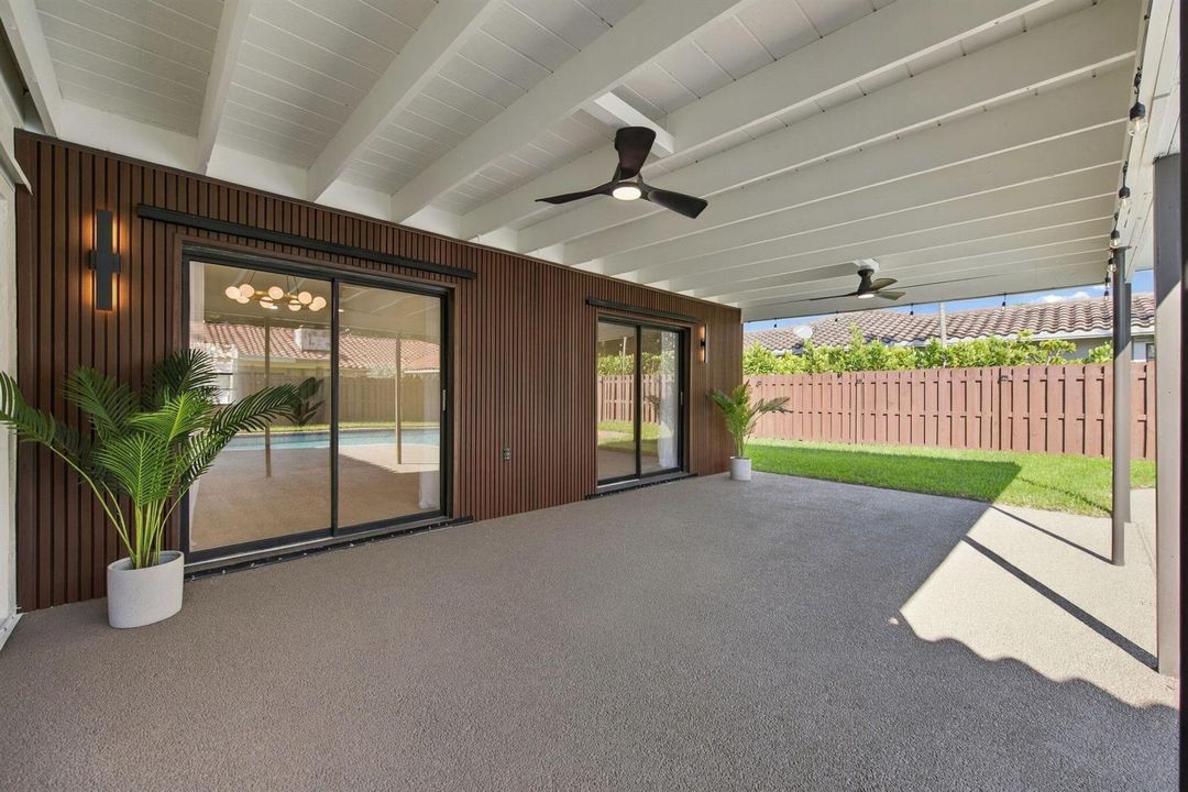 56-web-or-mls-10742-nw-18th-ct