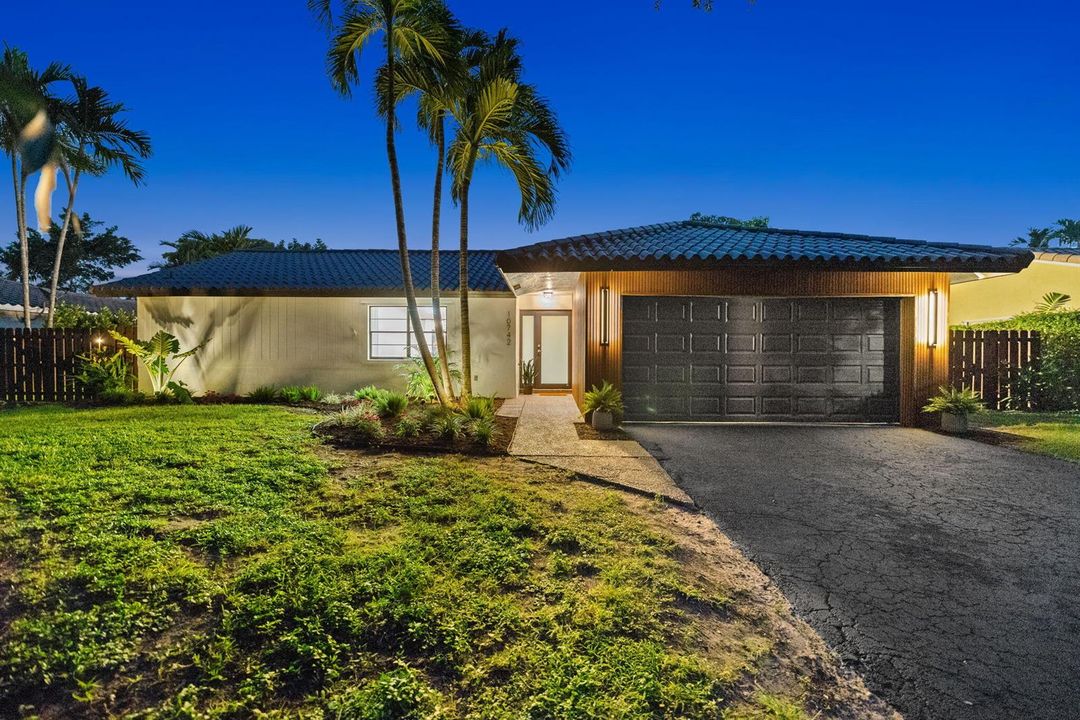48-web-or-mls-10742-nw-18th-ct