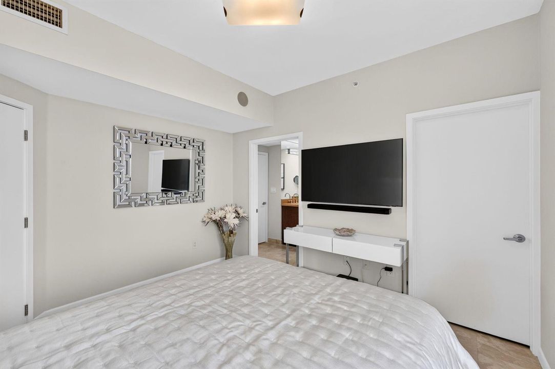 53-web-or-mls-699A8407