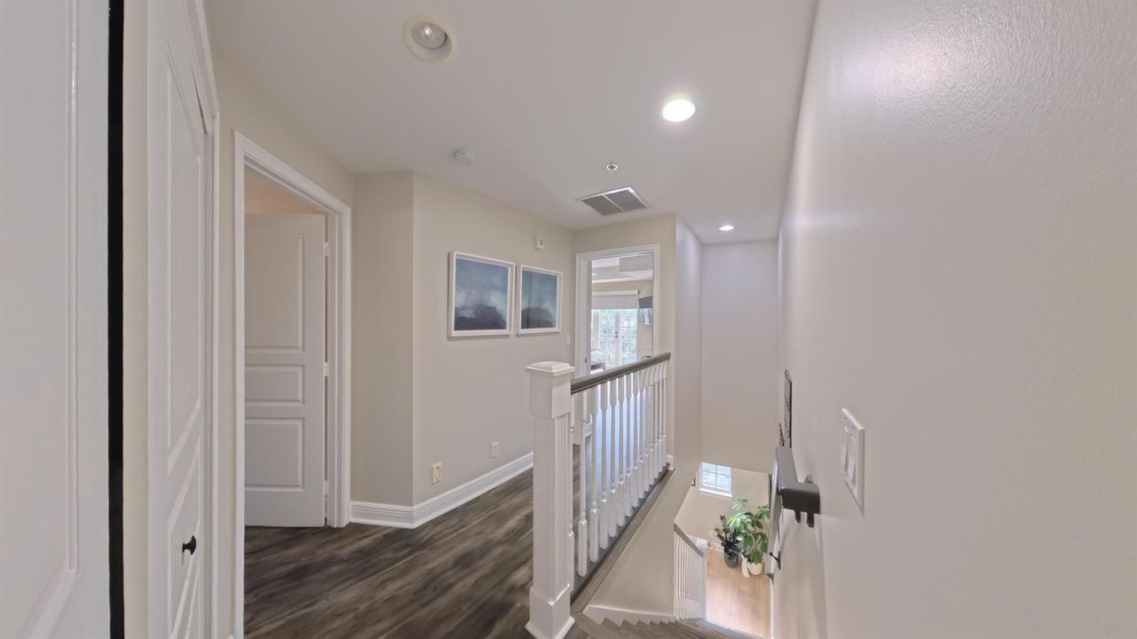 Top floor landing