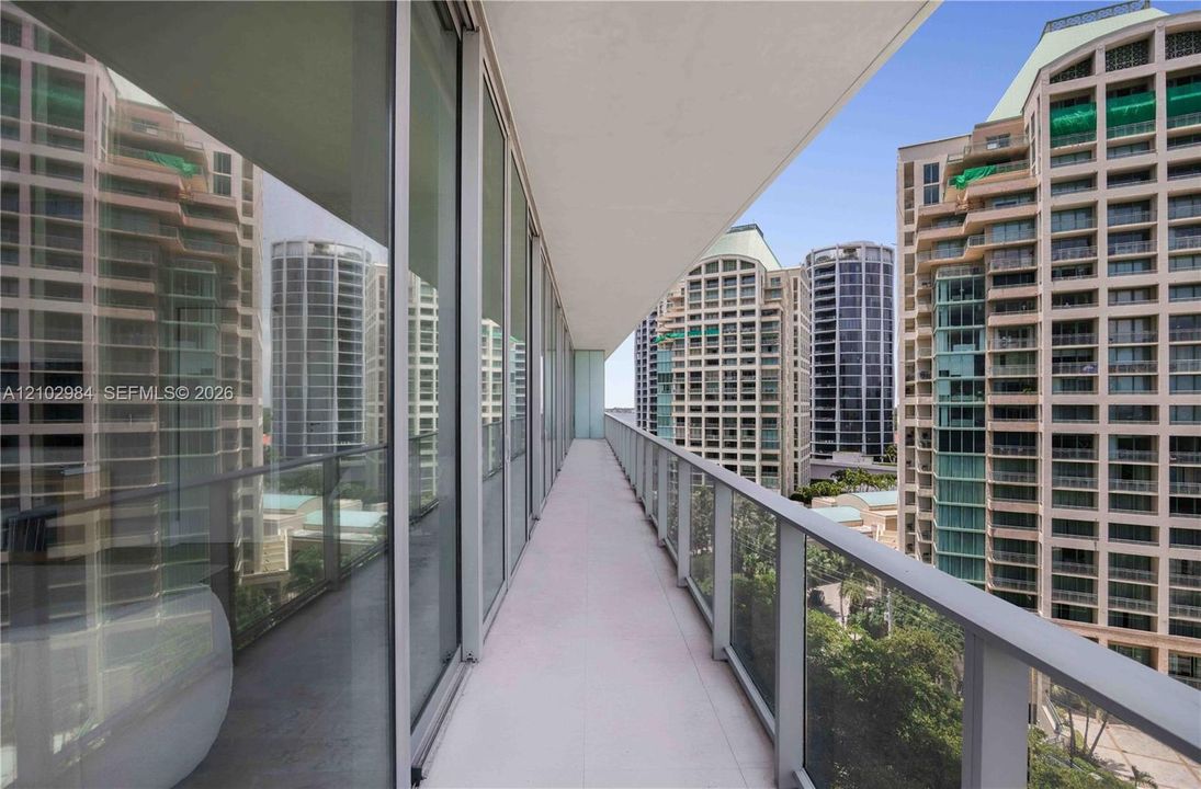 На продажу: $8,950,000 (5 спален, 5 ванн, 4206 Квадратных фут)