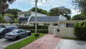 En Venta: $769,000 (3 camas, 2 baños, 1514 Pies cuadrados)