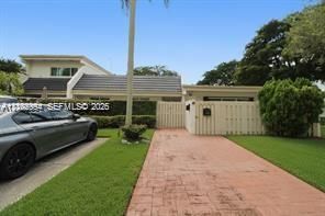 En Venta: $769,000 (3 camas, 2 baños, 1514 Pies cuadrados)
