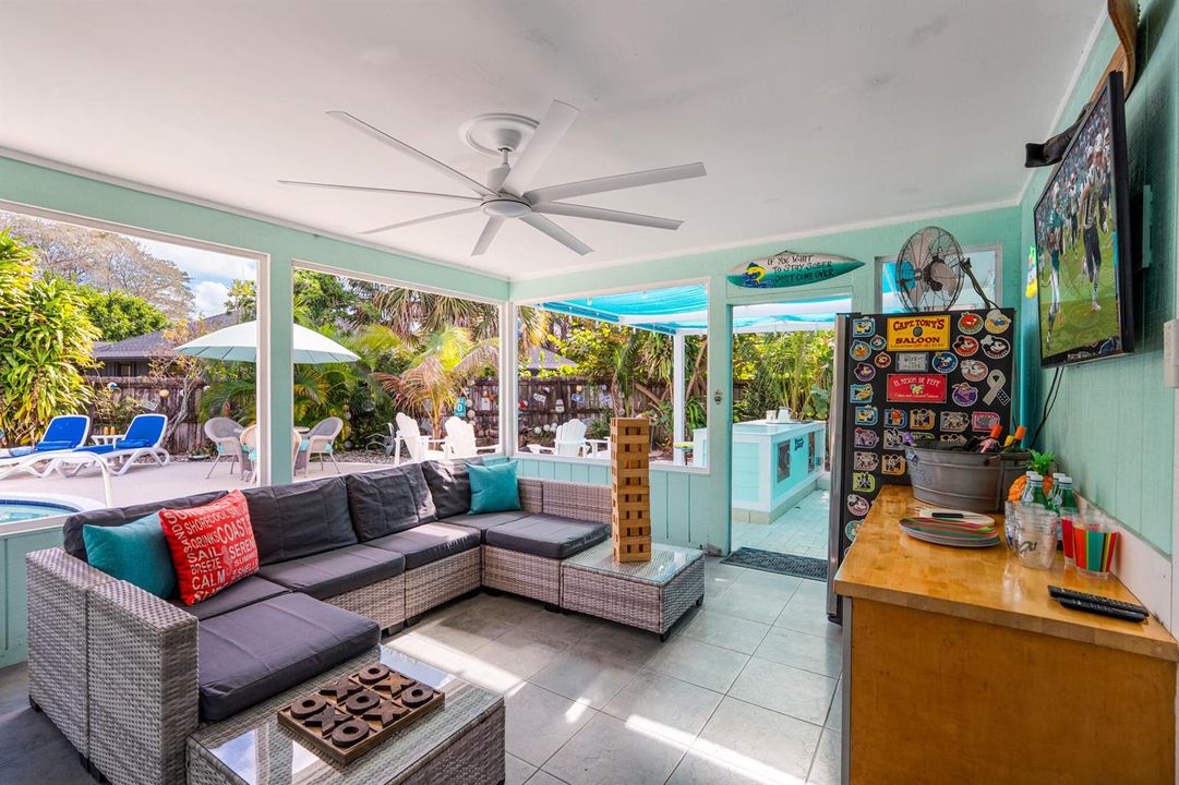 611 East Dr 27 Florida Room