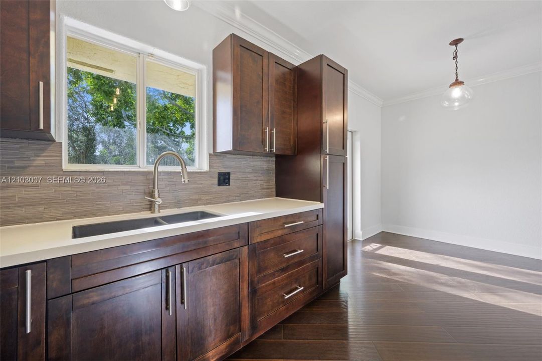 For Rent: $3,000 (3 beds, 2 baths, 1328 Square Feet)