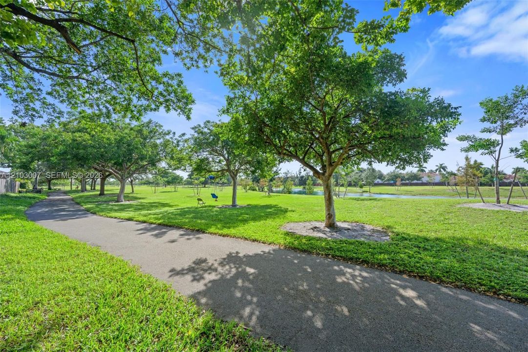 For Rent: $3,000 (3 beds, 2 baths, 1328 Square Feet)