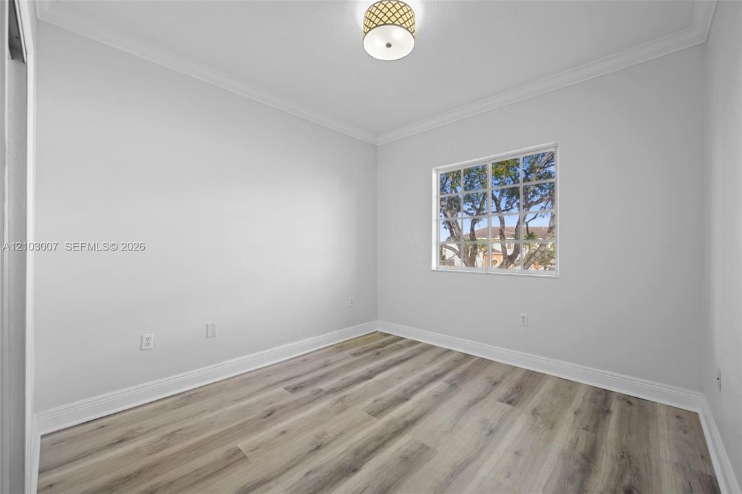 For Rent: $3,000 (3 beds, 2 baths, 1328 Square Feet)