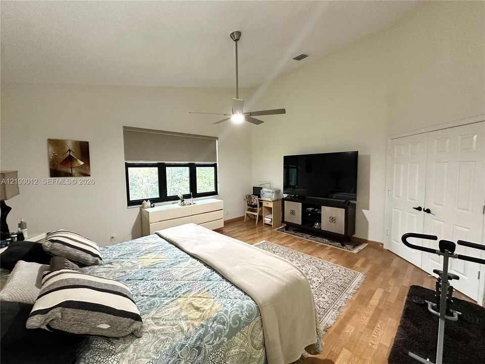En Venta: $475,000 (3 camas, 2 baños, 1747 Pies cuadrados)