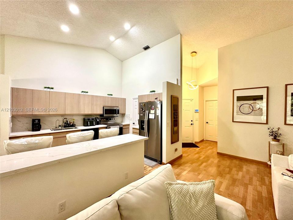 En Venta: $475,000 (3 camas, 2 baños, 1747 Pies cuadrados)