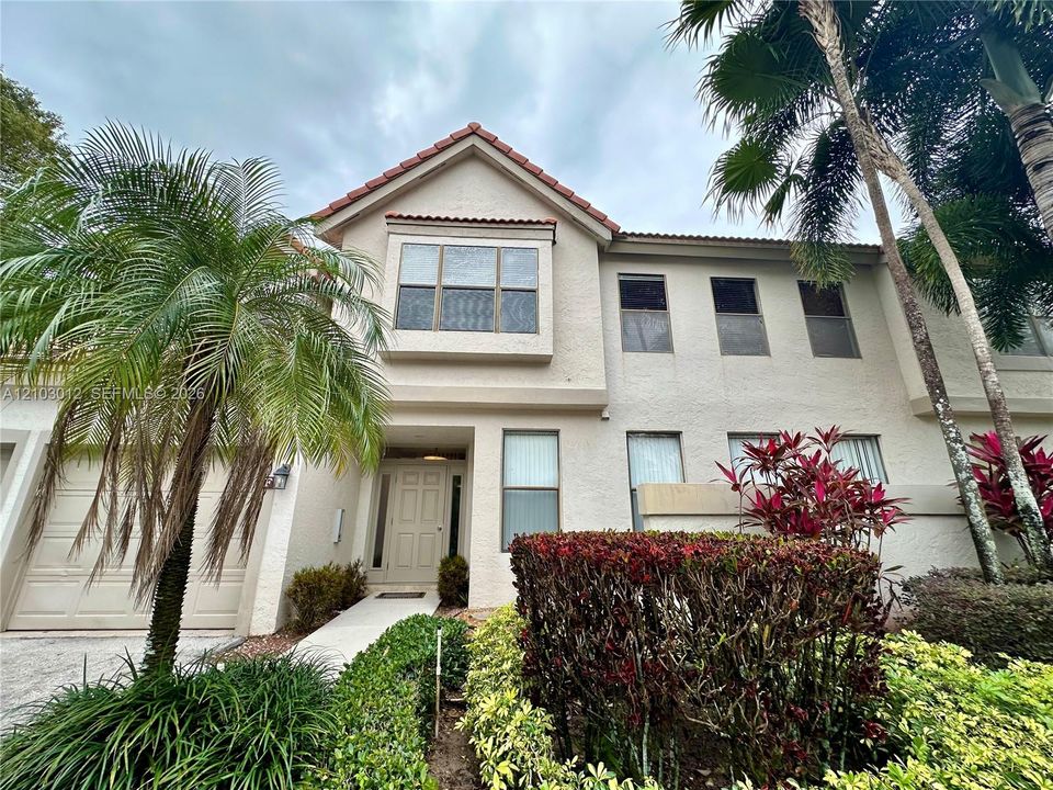 En Venta: $475,000 (3 camas, 2 baños, 1747 Pies cuadrados)