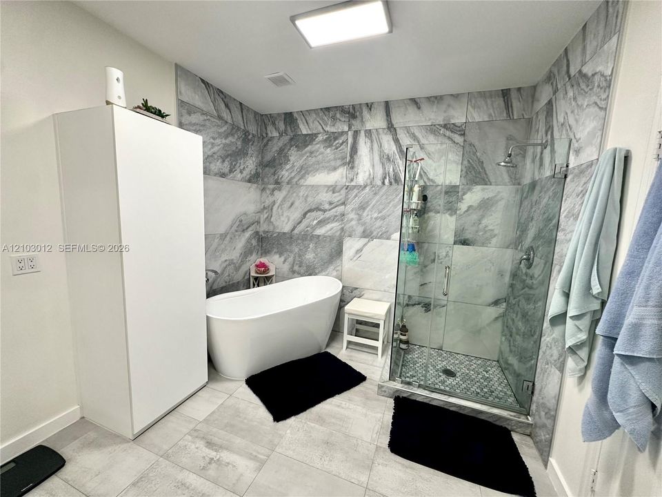 En Venta: $475,000 (3 camas, 2 baños, 1747 Pies cuadrados)