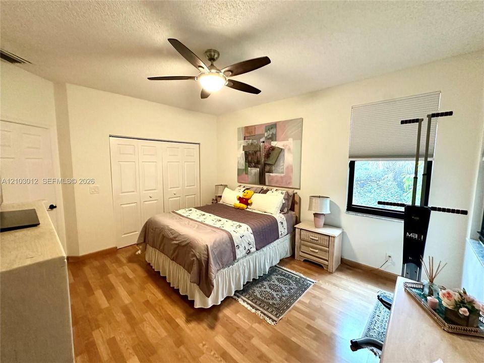 En Venta: $475,000 (3 camas, 2 baños, 1747 Pies cuadrados)