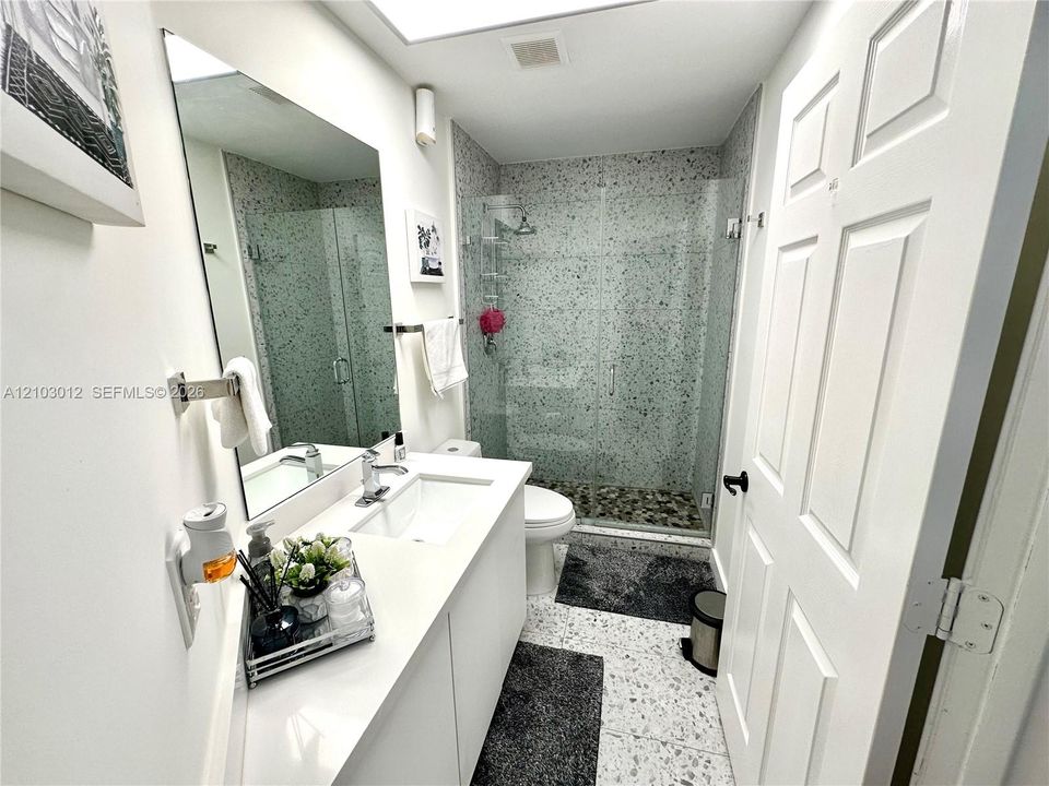En Venta: $475,000 (3 camas, 2 baños, 1747 Pies cuadrados)